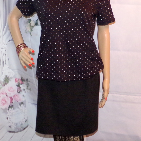 Essentials by ABS Black Skirt M - Picture 2 of 7